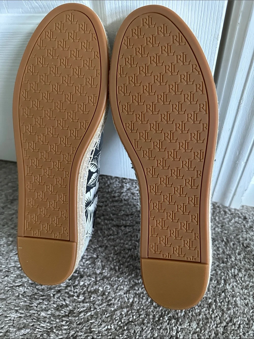 LAUREN RALPH LAUREN Floral Black & White Espadrille Slip-On Women’s Shoe